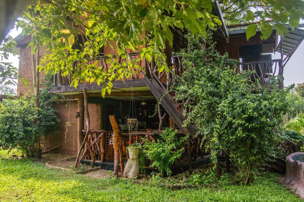 Anushka Nera Nature House Villa *