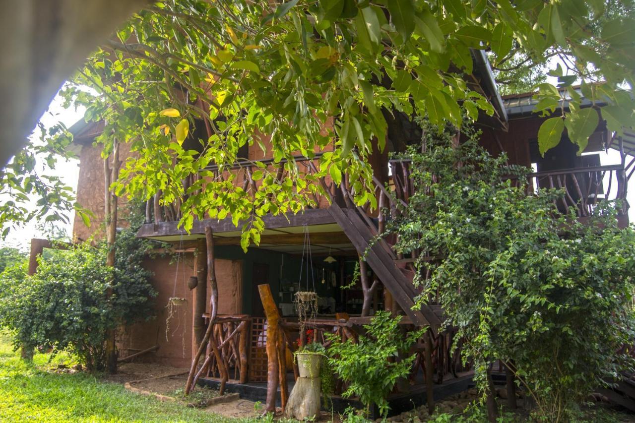 Anushka Nera Nature House Villa *